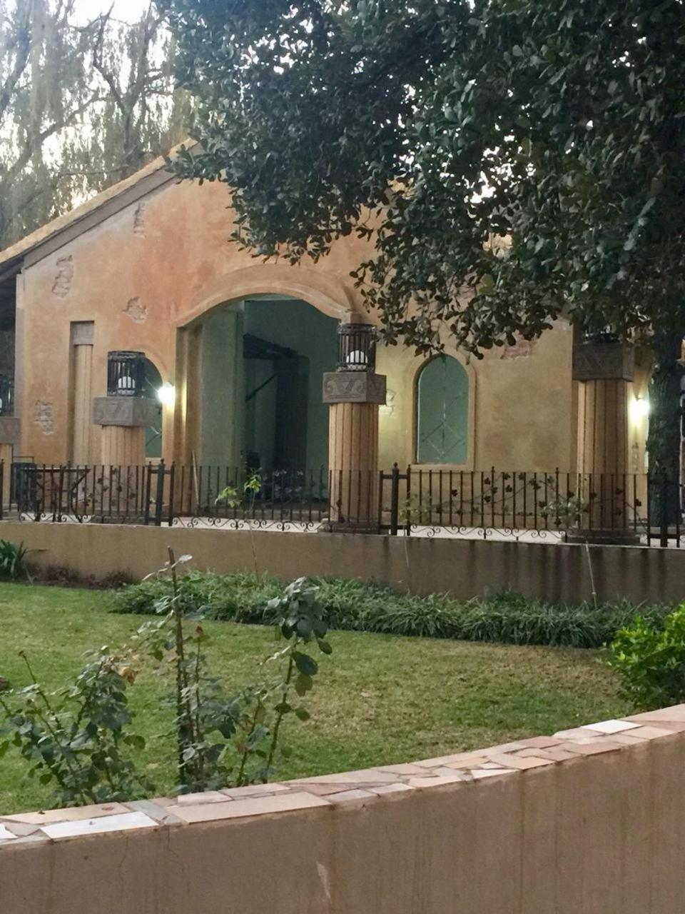 Hotel The Three Countries Estate Benoni Exterior foto